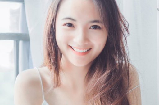 异地恋女朋友说肚子饿(异地女友私信:我肚子饿了)